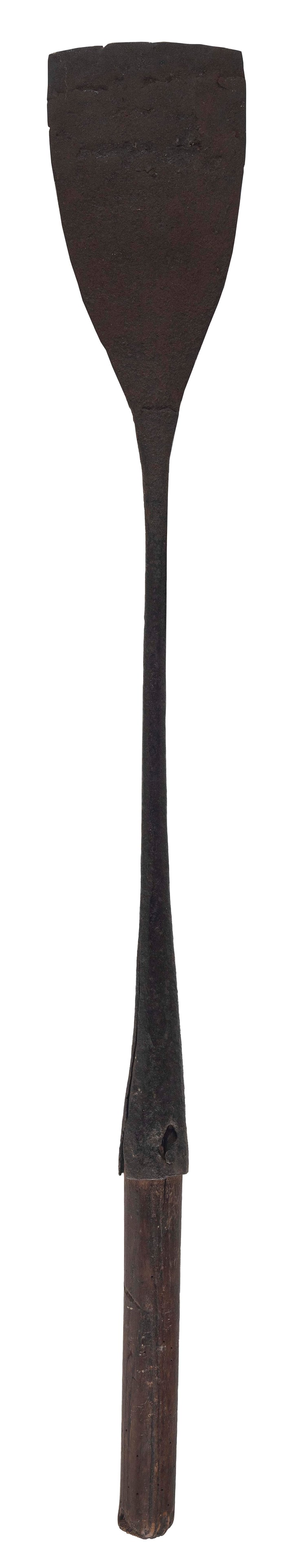 EARLY CUTTING SPADE Possibly Nantucket, Massachusetts, Late 18th/Early 19th Century Length 34.5".: EARLY CUTTING SPADE Possibly Nantucket, Massachusetts, Late 18th/Early 19th Century Stamped "RF". Retains a section of wooden pole. Additional information about this lot may be found on the Hellman Co