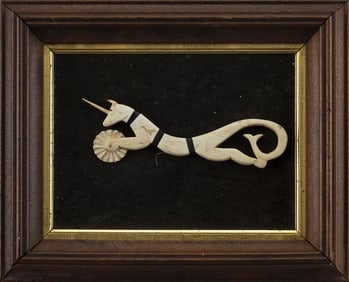 * WHALEBONE AND EBONY HIPPOCAMPUS PIE CRIMPER 20th Century Length 7".