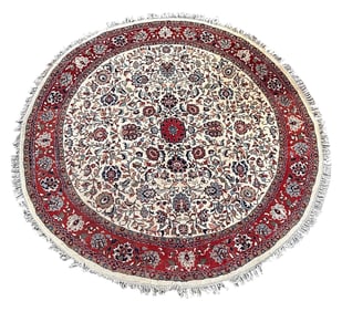 ROUND ORIENTAL RUG: DIAMETER 8'4" 20th Century
