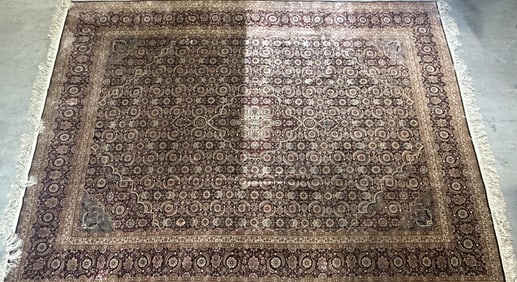 PERSIAN DESIGN SILK RUG: 8'1" X 10'10" Late 20th Century