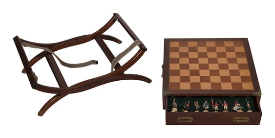 WATERLOO COMMEMORATIVE CHESS SET BY CHARLES STADDEN 20th Century Case height 5". Top 23" x 23".