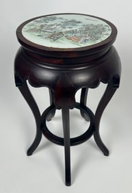CHINESE ROSEWOOD TABORET WITH INSET TILE TOP Late 19th Century Height 25". Top diameter 12.5".