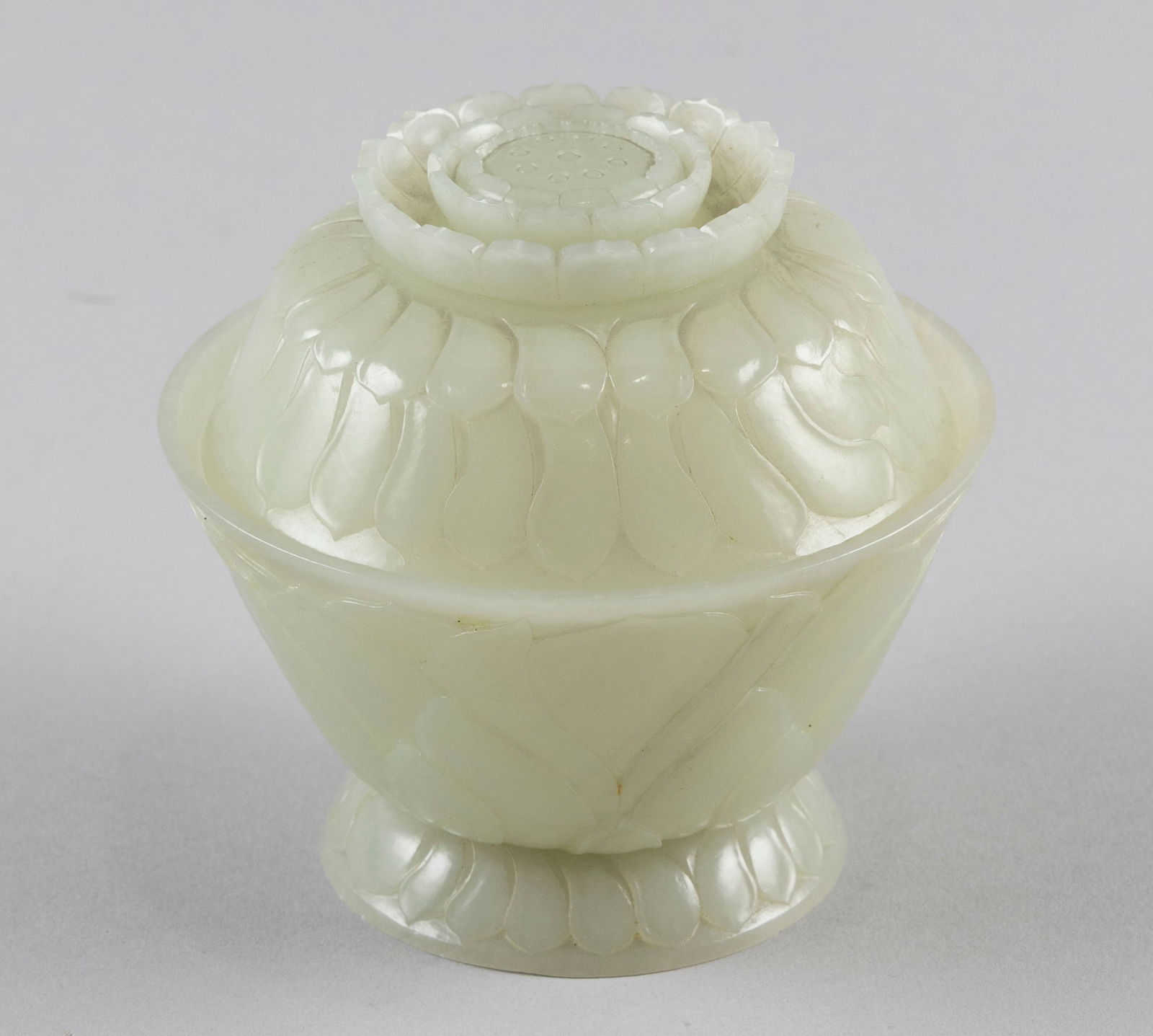 CARVED PALE CELADON JADE COVERED BOWL 19th Century Height 4.5". Diameter 4.5". (1 of 11)