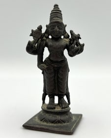 INDIAN MINIATURE FIGURE OF A HINDU DEITY 19th Century Height 2.5".
