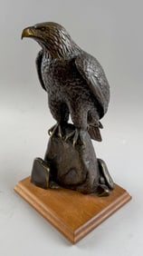 BRONZE EAGLE 20th Century Total height 15".