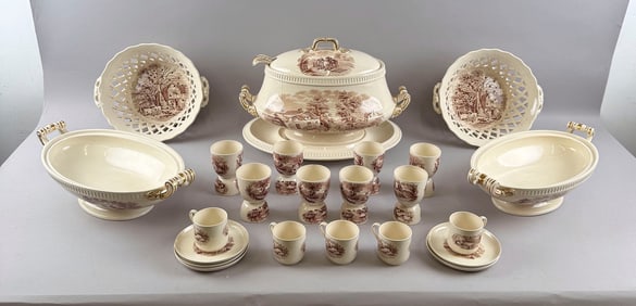 SET OF COPELAND SPODE "DUNCAN" CHINA Late 19th Century