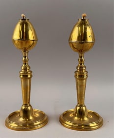 PAIR OF BRASS WHALE OIL LAMPS ATTRIBUTED TO WEBB 19th Century Heights 9.5".