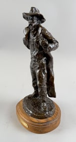 BOB (ROBERT MACFIE) SCRIVER (Montana, 1914-1999), "The Sheriff"., Bronze on wooden base, total