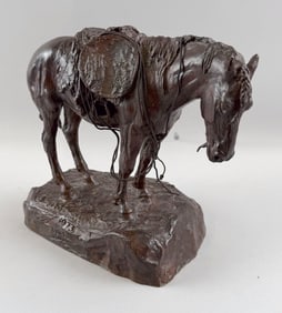 BOB (ROBERT MACFIE) SCRIVER (Montana, 1914-1999), "Warrior's Pony"., Bronze, height 9". Length 12".