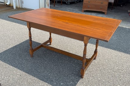 MAPLE HARVEST TABLE Late 20th Century Height 29". Length 61". Width 34".