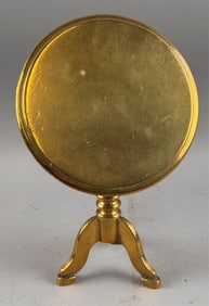 BRASS CANDLE LIGHT REFLECTOR IN THE FORM OF A MINIATURE TILT-TOP TABLE 19th Century Height 11". Top