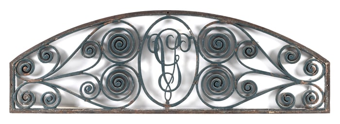 CAST IRON ARCHITECTURAL GRATE 19th Century 14" x 42.5".