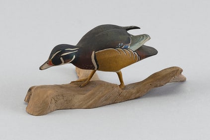 HAROLD GIBBS MINIATURE SUMMER DUCK DRAKE Barrington, Rhode Island, 1886-1970 Length 4.5".
