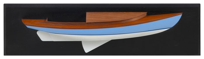 MOUNTED HALF HULL MODEL BY MARSOM BUTTFIELD PRATT America, 1923-2009 Backboard 8" x 28".
