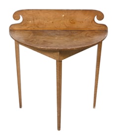 COUNTRY FEDERAL PUTTY-PAINTED DEMILUNE TABLE New England, Circa 1825 Height 35". Width 29.25". Depth