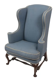 QUEEN ANNE WALNUT EASY CHAIR Rhode Island, Dated 1735/6 Back height 47.5". Seat height 14". Width
