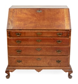 FINE QUEEN ANNE TIGER MAPLE SLANT-LID DESK New Hampshire, Circa 1750 Height 41.75". Width 37". Depth