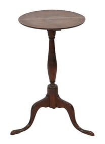 FEDERAL MAPLE DISH-TOP CANDLESTAND New England, Circa 1810 Height 27". Diameter 15.5".
