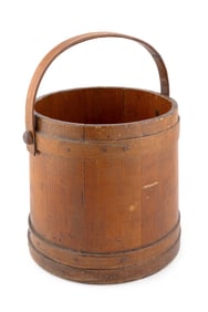 SHAKER FIRKIN Early 20th Century Height 12". Rim diameter 11".