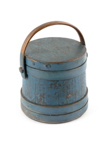 HINGHAM BLUE PAINTED FIRKIN Massachusetts, 19th Century Height 6.25". Diameter 6".