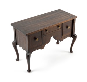 LORING HERSEY CUSHING MINIATURE LOWBOY Hingham, Massachusetts, 19th Century Height 7". Width 10".