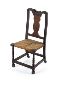 LORING HERSEY CUSHING QUEEN ANNE-STYLE DOLL'S CHAIR Hingham, Massachusetts, 19th Century Back height