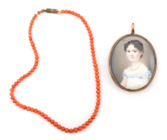 ATTRIBUTED TO GEORGE PATTEN (United Kingdom, 1801-1865), Miniature portrait of a girl wearing a