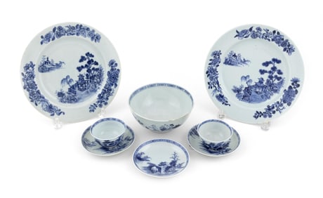 GROUP OF NANKING CARGO CHINESE EXPORT BLUE AND WHITE PORCELAIN Qing Dynasty, Circa 1750