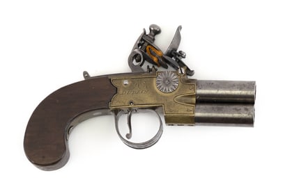 PATTISON DOUBLE-BARREL FLINTLOCK PISTOL Dublin, 19th Century Length of barrel 1.5". Total length 6".
