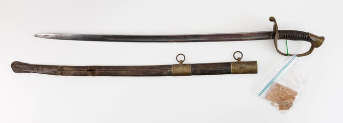 U.S. MODEL 1851 SWORD AND LEATHER SCABBARD 19th Century Length of blade 30". Total length 36.5".
