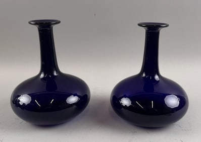 PAIR OF COBALT BLUE BLOWN GLASS DECANTERS 19th Century Heights 7.5".