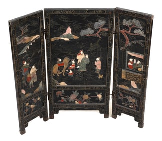 CHINESE BLACK LAQUER TABLETOP THREE-PANEL SCREEN Late 19th Century Central panel 34" x 17". Side