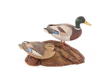 PAIR OF A.J. KING MINIATURE MALLARDS North Scituate, Rhode Island, 1881-1963 Heights 2.25".