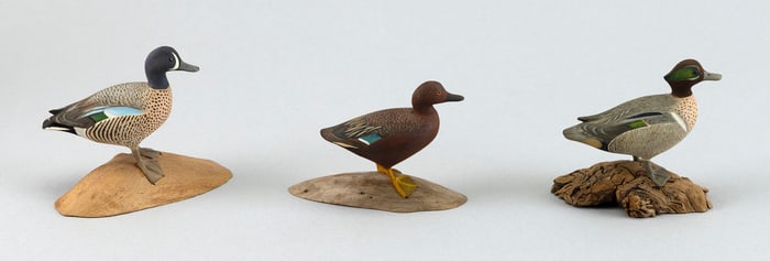 THREE HAROLD NELSON GIBBS TEALS Barrington, Rhode Island, 1886-1970 Heights from 2.5" to 3".