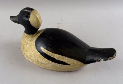 SAINT CLAIR FLATS BUFFLEHEAD DRAKE DECOY 20th Century Length 11".