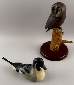 HOLGER SMITH LIFE-SIZE SCREECH OWL Mattapoisett, Massachusetts, 20th Century Heights to 13". Lengths