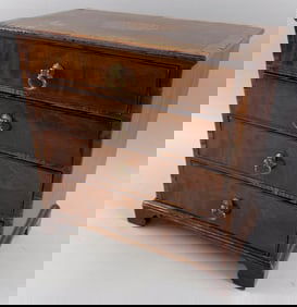 MINIATURE MAHOGANY AND FRUITWOOD VENEER CHEST 19th Century Height 10.75". Width 10.5". Depth 6".