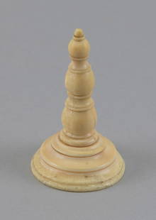 TURNED WALRUS IVORY PICKWICK 19th Century Height 3.25".: TURNED WALRUS IVORY PICKWICK19th CenturyHeight 3.25".