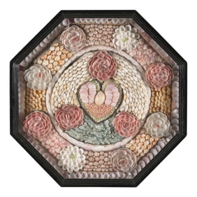 LARGE SAILOR'S VALENTINE Barbados, Early 20th Century Case 14" x 14".