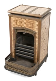 RARE YACHT PARLOR STOVE Last Quarter of the 19th Century Height 31.5". Width 17.75". Depth 21.5".