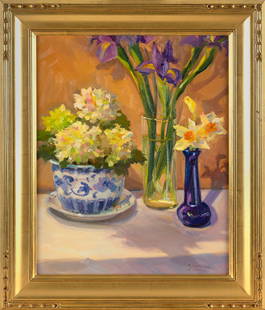JOYCE GARDNER ZAVORSKAS (Massachusetts, 1945-), "Hydrangea and Jonquil"., Oil on linen, 20" x 16".: JOYCE GARDNER ZAVORSKASMassachusetts, 1945-"Hydrangea and Jonquil". Signed lower right "Zavorskas". Titled and dated 2003 on artist's label verso.Oil on linen, 20" x 16". Framed 28" x 24". Notes:Jo