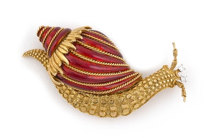 DAVID WEBB 18KT YELLOW GOLD, PLATINUM AND ENAMEL SNAIL PIN Approx. 29.0 total dwt.