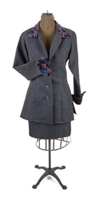 TASOURIS PARIS TWO-PIECE SET Shoulder approx. 15". Blazer length approx. 31". Skirt waist approx.
