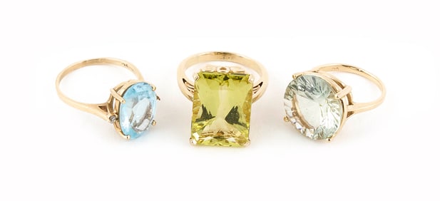 THREE 14KT YELLOW GOLD AND STONE RINGS Approx. 10.4 total dwt.