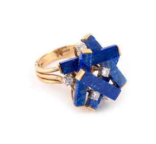 14KT YELLOW GOLD, DIAMOND AND LAPIS LAZULI RING Approx. 5.59 total dwt.