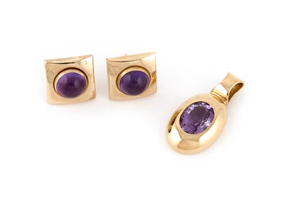 THREE PIECES OF 14KT AND 18KT YELLOW GOLD AND AMETHYST JEWELRY 14kt approx. 1.22 dwt., 18kt approx.