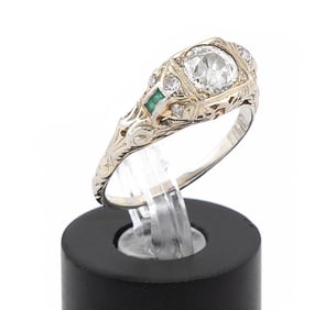 18KT WHITE GOLD, DIAMOND AND EMERALD RING Approx. 1.6 total dwt.