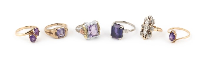 SIX 10KT AND 14KT GOLD RINGS Approx. 9.3 total dwt.