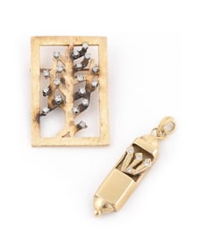 14K YELLOW GOLD TREE OF LIFE AND MEZUZAH Approx. 7.2 total dwt.