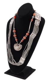 ASIAN SILVER BELT AND A CHINESE SILVER AND AGATE NECKLACE Early to Mid-20th Century